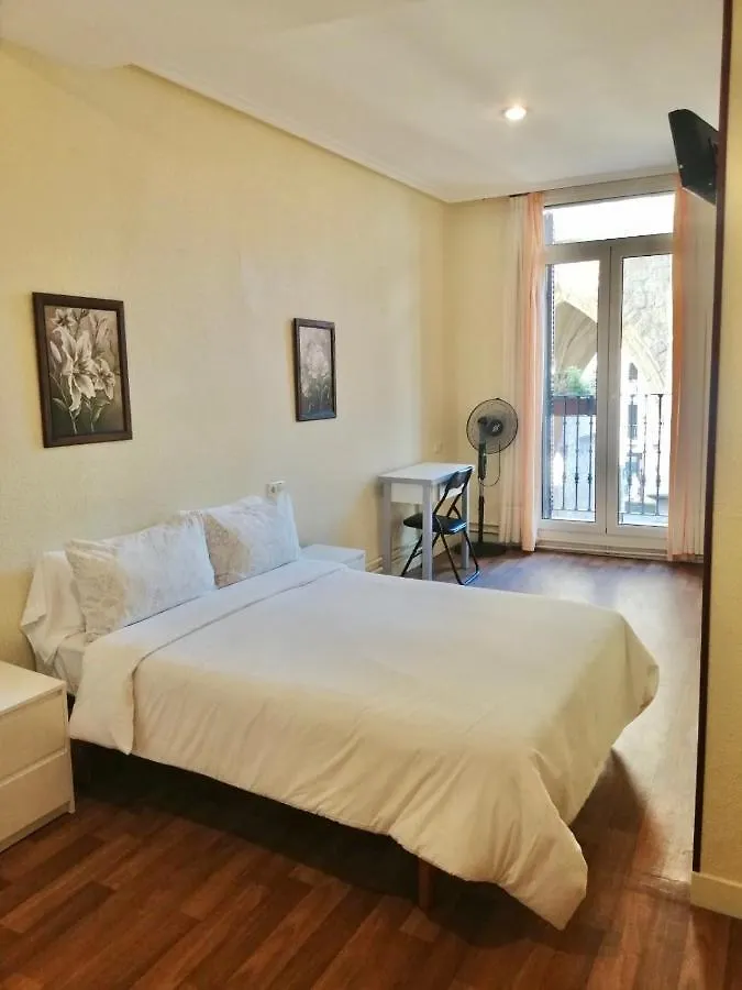 Homestay Apain Ht Apartment San Sebastian Spain